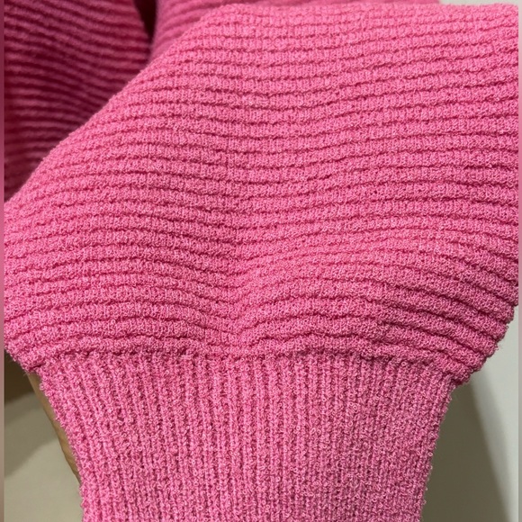 NWT Design Lab Crop Top/ Sweater / Pink - Picture 4 of 9